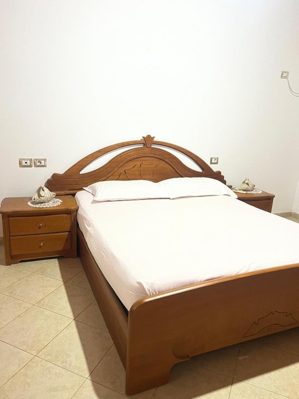 Nori House Ξενοδοχείο Vlorë Εξωτερικό φωτογραφία