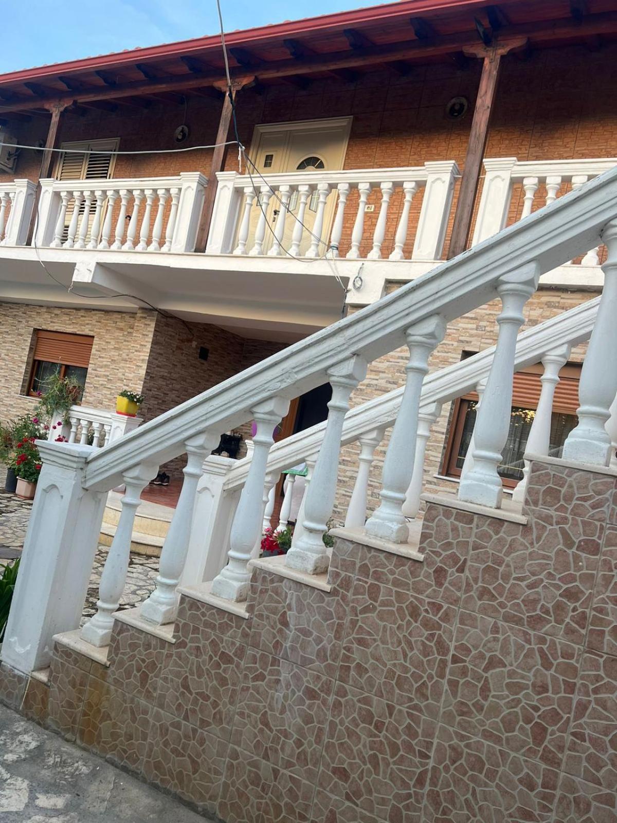 Nori House Ξενοδοχείο Vlorë Εξωτερικό φωτογραφία